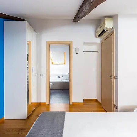 Apartment Attico Al Duomo By Napoliapartments Naples