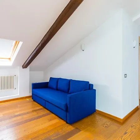 Apartment Attico Al Duomo By Napoliapartments