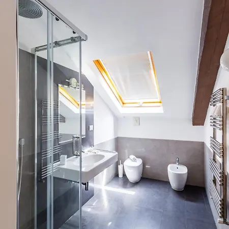 Attico Al Duomo By Napoliapartments * Naples