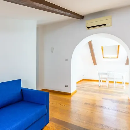 Attico Al Duomo By Napoliapartments